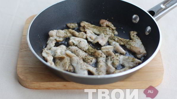 ароматная свинина с лапшой