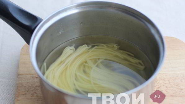 ароматная свинина с лапшой