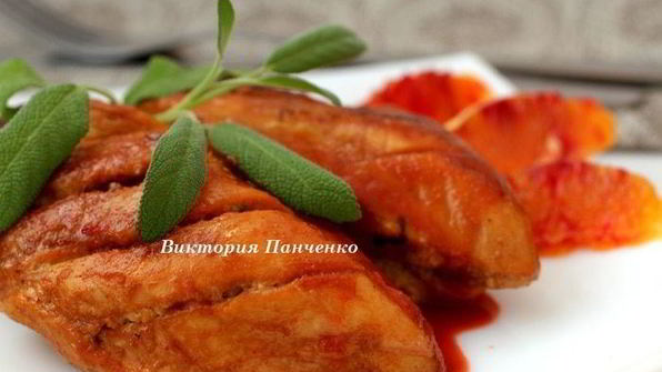 куриные грудки с шалфеем и апельсинами в мультиварке