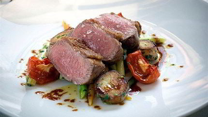 Запеченая баранина с айвой