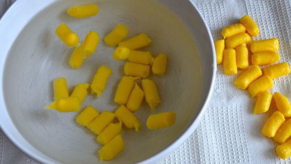 ньокки-суфле под грибным соусом бешамель