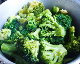 Капуста брокколи в мультиварке