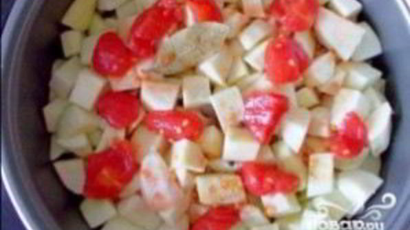 картофель тушеный с кабачками