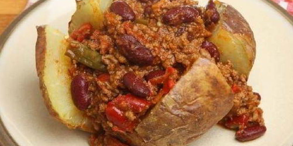 Рецепт картофеля запеченного в фольге с начинкой из фарша