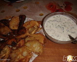 Кольраби в кляре с йогуртовым соусом