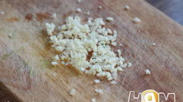 молодая капуста тушеная с луком и морковкой