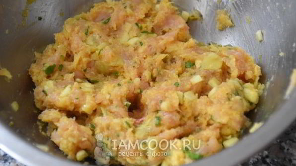 цукини, фаршированные мясом индейки и сыром