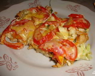 Цветная капуста с яйцом и помидорами