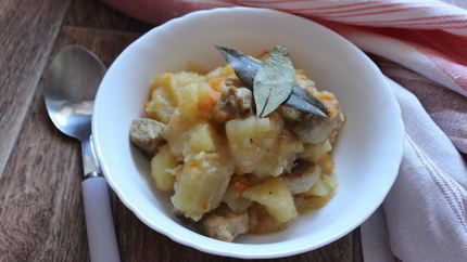 Тушеная картошка с мясом