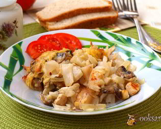 Запеченная капуста с курицей и шампиньонами