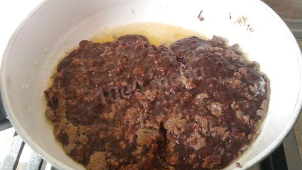 печень тушеная с капустой