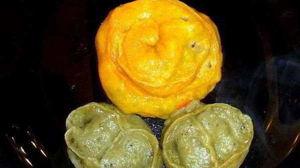 ароматное зеленое пельменное тесто