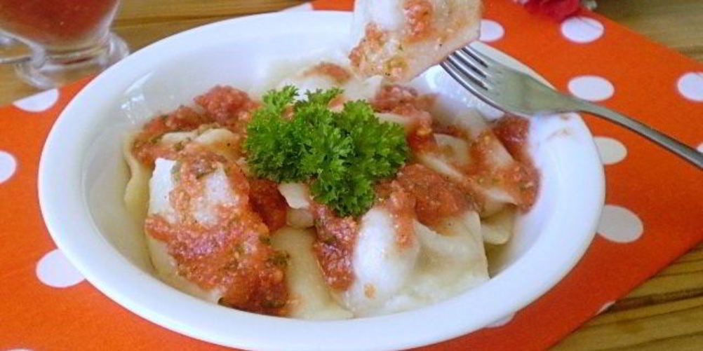 Рецепт пельменей под соусом