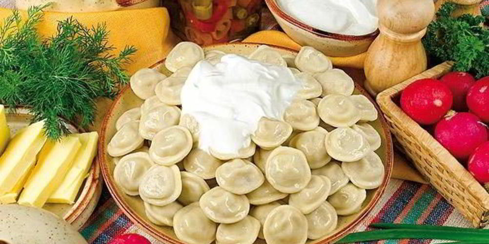 Рецепт пельменей с творогом и зеленым луком