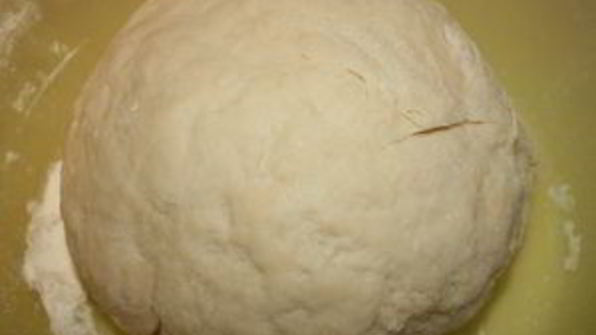 пельмени с уткой и клюквенным соусом