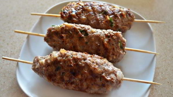 королевский персидский плов с люля-кебабом из баранины