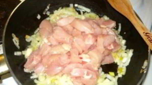 паэлья с курицей и креветками