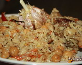 Плов с говядиной, курицей и нутом в мультиварке