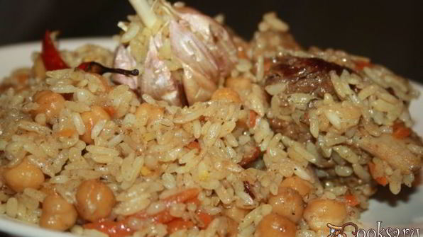 плов с говядиной, курицей и нутом в мультиварке