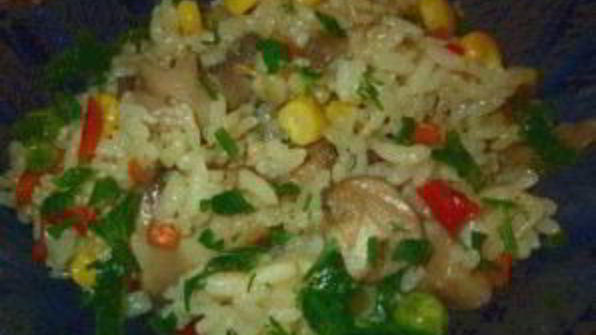 плов с грибами и овощами