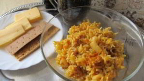 плов с кальмарами в мультиварке