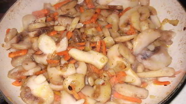 плов с шампиньонами