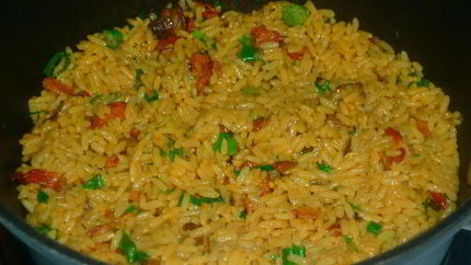 Плов со свининой в кастрюле