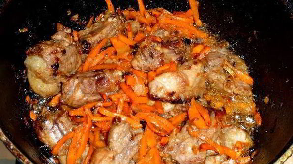 плов со свиными ребрышками