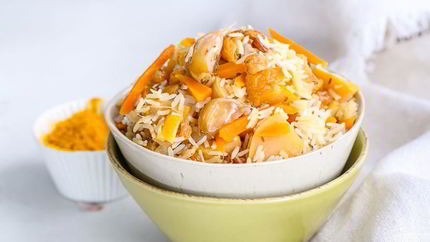 Постный плов с овощами и сухофруктами