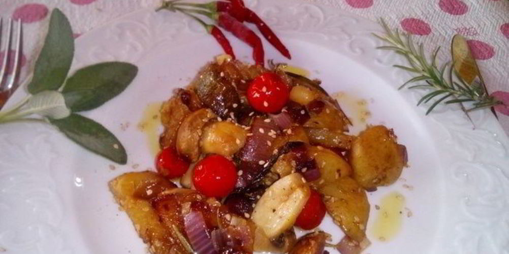 Рецепт капонаты из молодого картофеля с шалфеем и розмарином