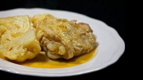 куриное рагу с цветной капустой и помидорами