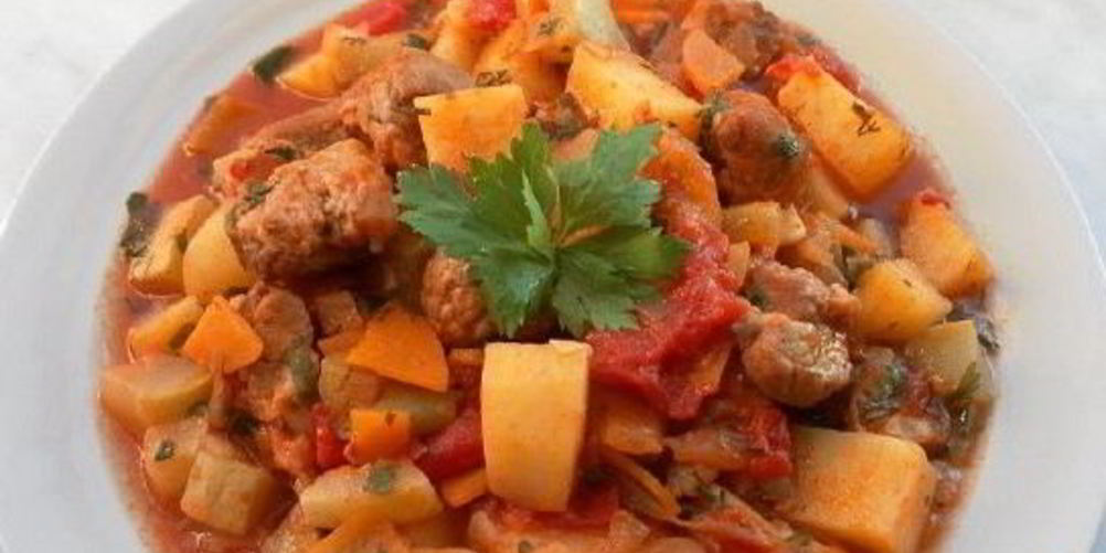 Рецепт овощного рагу со свининой и кабачками