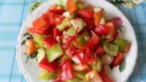 овощное рагу со свининой и кабачками