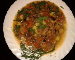 Рагу из баклажанов с фаршем