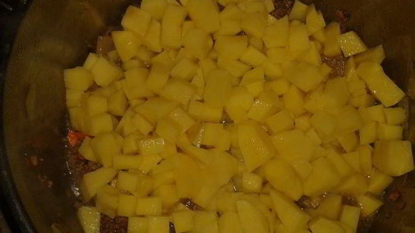 рагу из баклажанов с фаршем