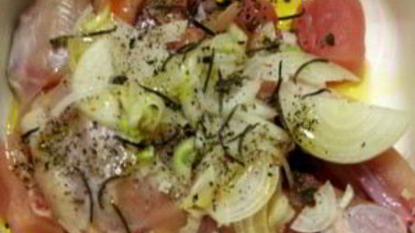 рагу из маринованного кролика с овощами и грибами