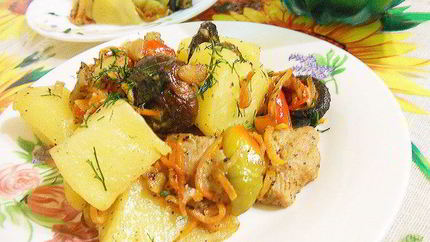 Рагу в горшочке с грибами шиитаке