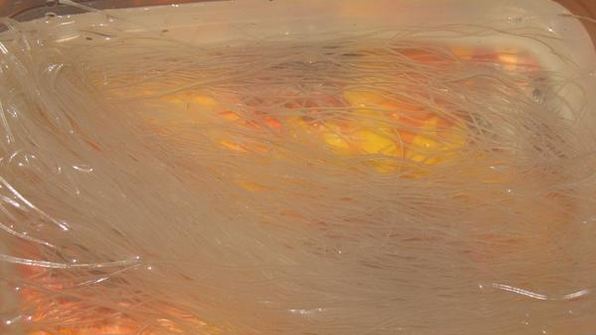 рисовая лапша с овощами и креветками