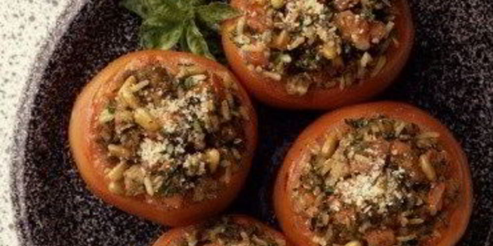 Рецепт итальянских, фаршированных ризотто помидоры с шафраном и базиликом