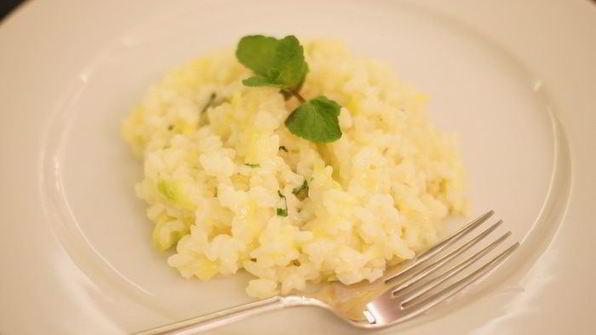 ризотто с фенхелем, цукини и мятой