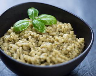 Ризотто с рикоттой и шпинатом