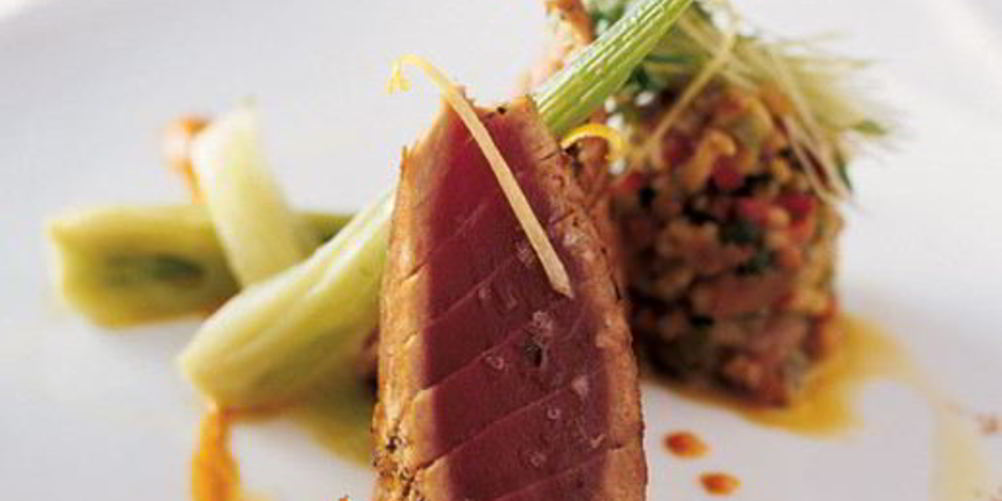 Рецепт тунца с перцем и апельсиновой водой