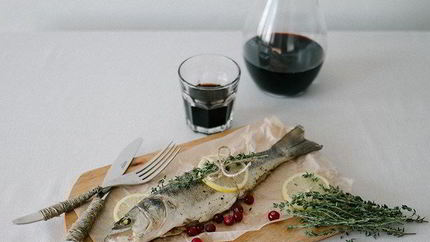 Запеченный в фольге сибас