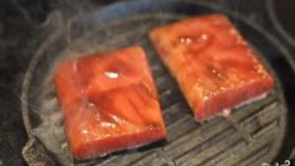 жареный тунец