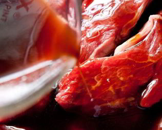 Брусничный маринад для шашлыка