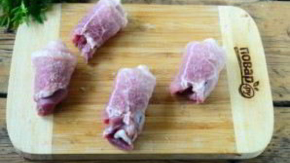 шашлык из свинины рулетиками