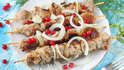 Шашлык из свинины в мультиварке