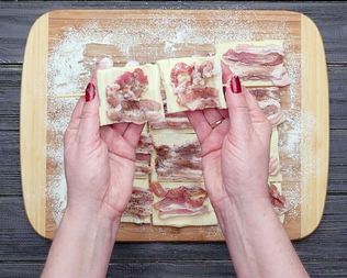 Шашлык с беконом