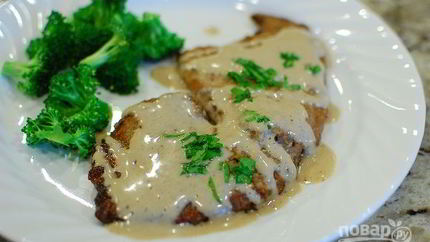 Говяжий стейк с молочной подливой