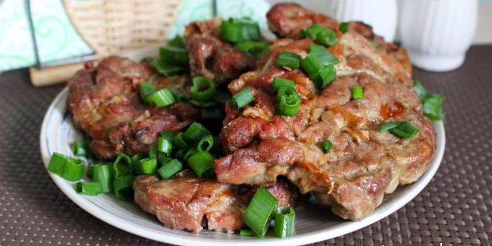 Рецепт сочных свиных стейков